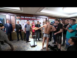 the italian undressed to the goal at the weigh-in on the eve of the fight in ukraine