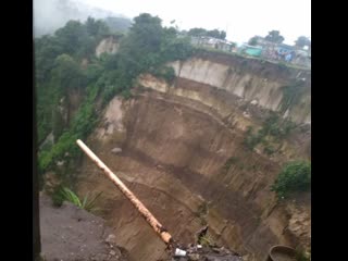 giant rock fall in guatemala caught on video